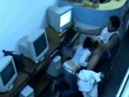 Hyderabad Cyber Cafe Sex Video 108